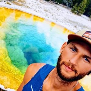 Meet your Posher, Brett